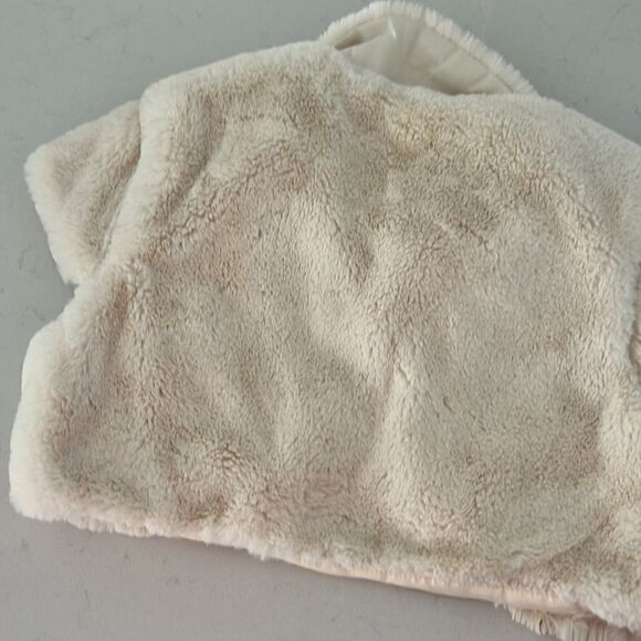 Justice Girls 12/14 Faux Fur Bolero Jacket, Off-White great for Holidays! - Picture 4 of 4